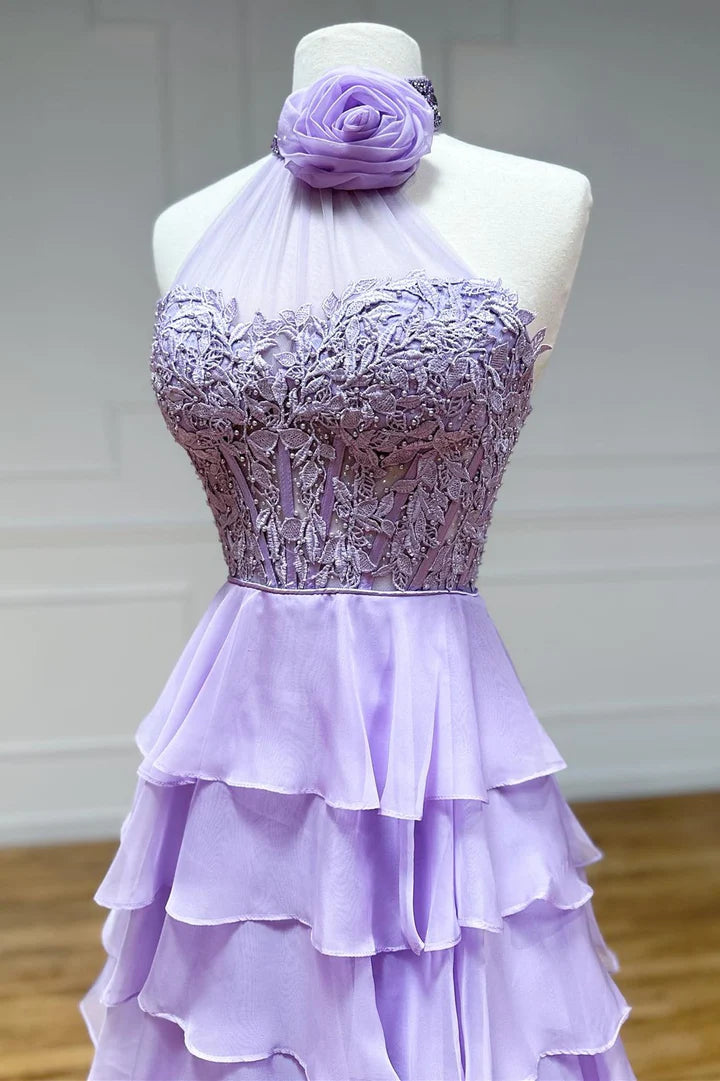 Vestido de fiesta de gasa con volantes y escote halter en capas